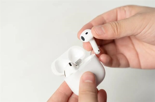 手体验：你买我推荐 我买我真买！凯发入口AirPods 4 上